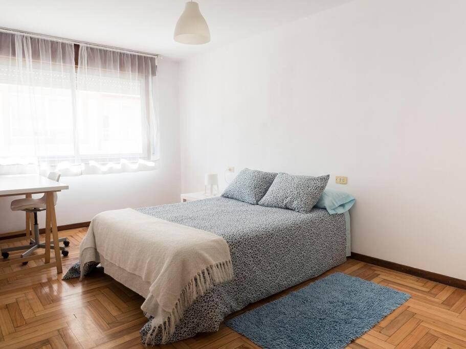 Piso Luminoso En El Centro De Vigo Para 8 Personas 外观 照片